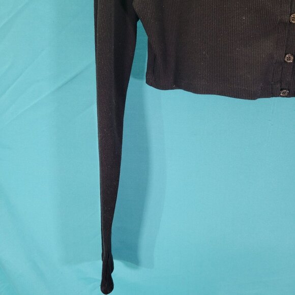 H&M Divided Black Long Sleeve Ribbed Crop Cardigan Button Front Womens Size M - Picture 6 of 13